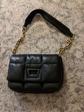Zara Black Quilted Shoulder Bag with Gold Chain